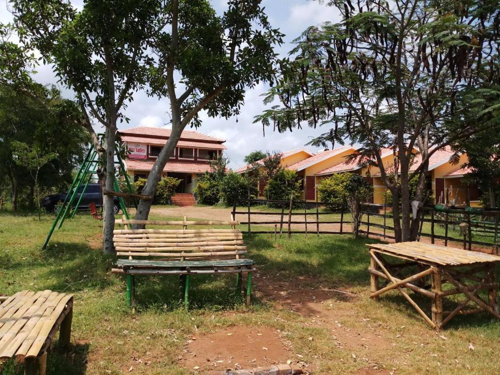Mist Valley Hotel มาสินากุดี ภายนอก รูปภาพ
